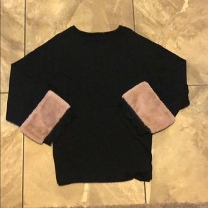 ZARA BLACK TOP WITH FAUX FUR CUFF